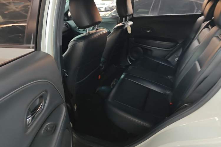 Used Honda XR-V 2019 220TURBO CVT Luxury Edition China VI Emission Standard Left Rear Seat