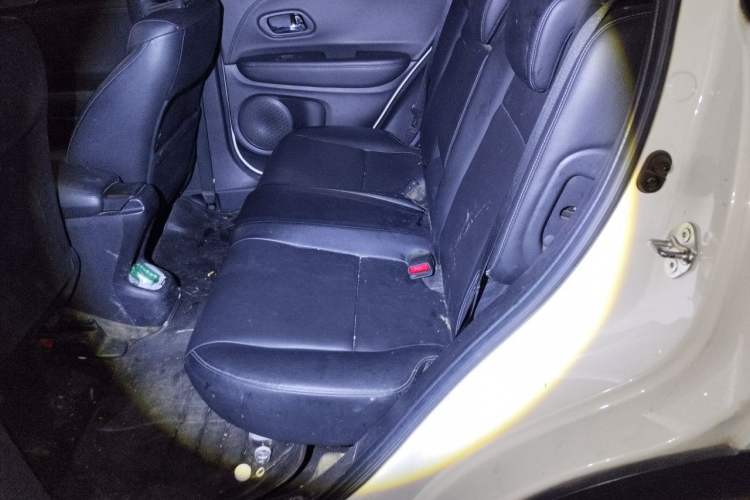 Used Honda XR-V 2019 220TURBO CVT Luxury Edition China VI Emission Standard Left Rear Seat
