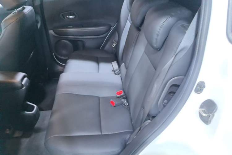 Used Honda XR-V 2019 1.5L CVT Classic Edition China VI Left Rear Seat