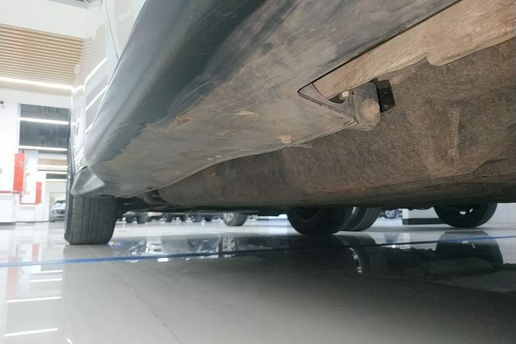 Used Honda XR-V 2019 1.5L CVT Classic Edition China V Left Side Sill