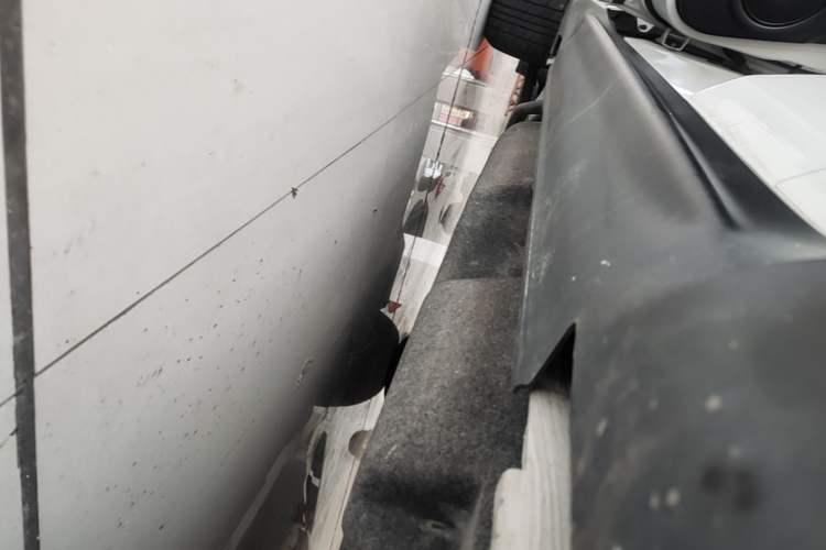 Used Honda XR-V 2019 1.5L CVT Classic Edition China VI Left Side Sill