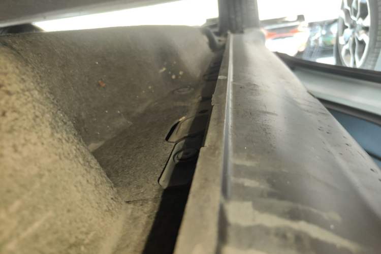 Used Honda XR-V 2019 1.5L CVT Comfort Version China VI Left Side Sill