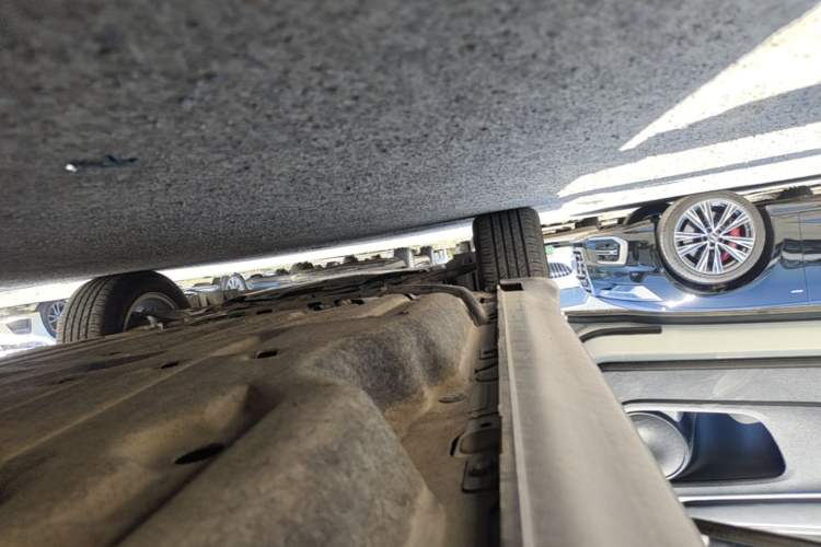 Used Honda XR-V 2019 1.5L CVT Classic Edition China VI Left Side Sill