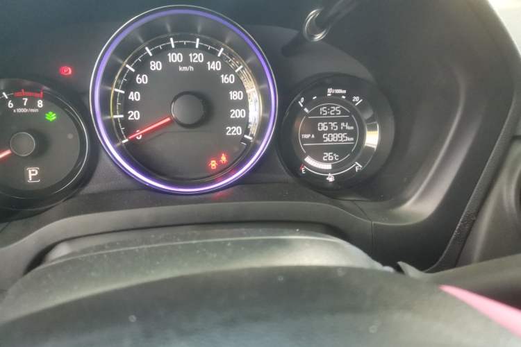 Used Honda XR-V 2019 220TURBO CVT Luxury Edition China V Emission Standard Odometer Close Up