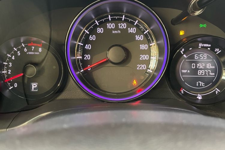 Used Honda XR-V 2019 220TURBO CVT Luxury Edition China VI Emission Standard Odometer Close Up