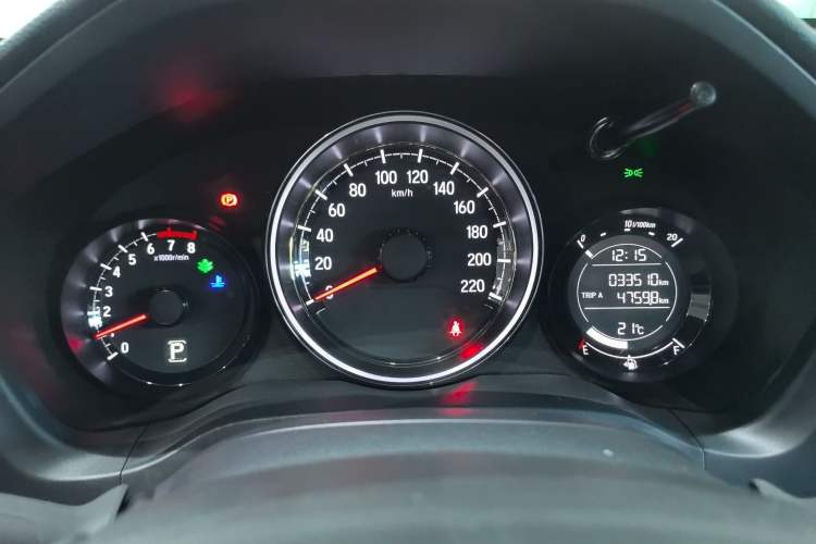 Used Honda XR-V 2019 220TURBO CVT Luxury Edition China V Emission Standard Odometer Close Up