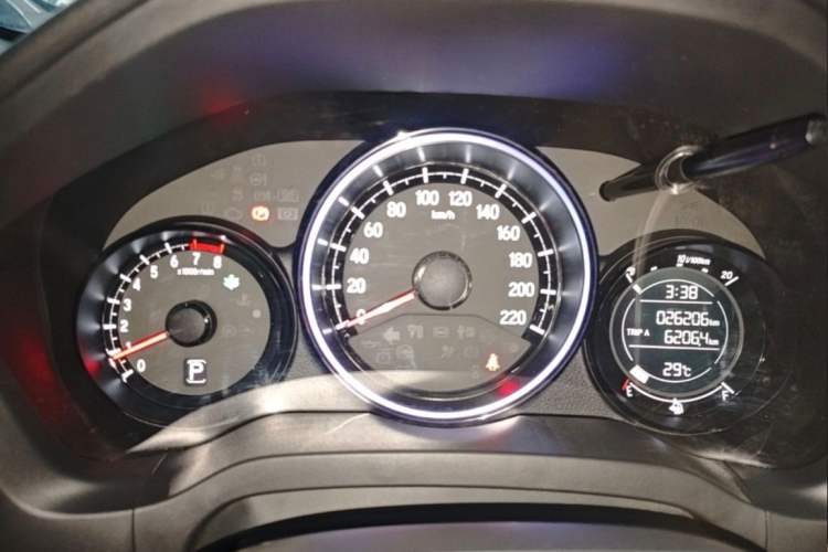 Used Honda XR-V 2019 1.5L CVT Comfort Version China V Emission Standard Odometer Close Up
