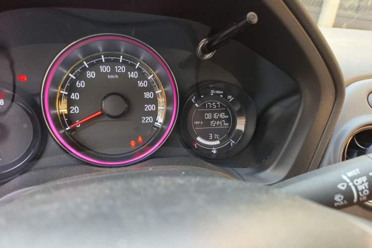 Used Honda XR-V 2019 1.5L CVT Comfort Version China VI Odometer Close Up