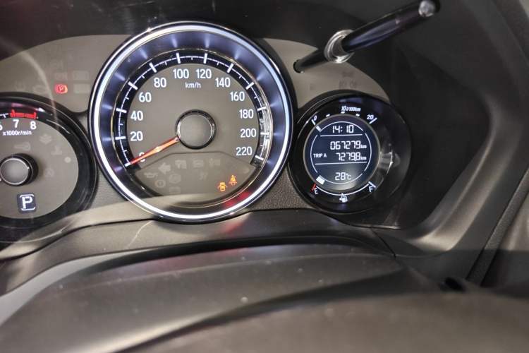 Used Honda XR-V 2019 1.5L CVT Comfort Version China VI Odometer Close Up