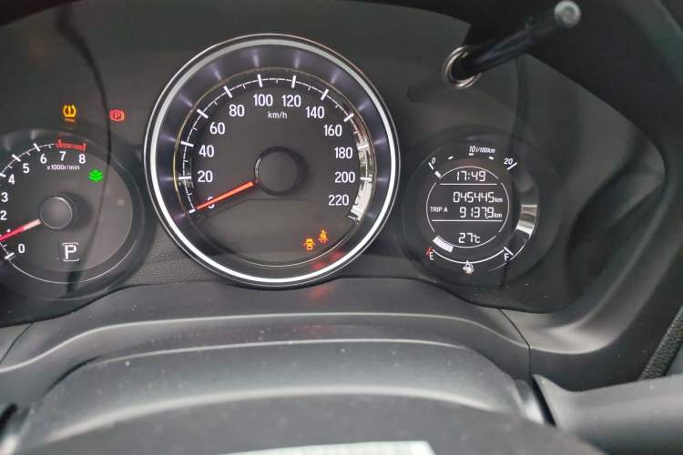 Used Honda XR-V 2019 1.5L CVT Luxury Edition China VI Odometer Close Up