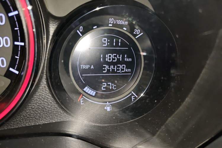 Used Honda XR-V 2019 1.5L CVT Comfort Version China VI Odometer Close Up