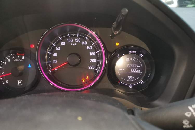 Used Honda XR-V 2019 1.5L CVT Comfort Version China VI Odometer Close Up