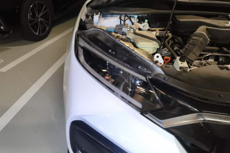 Used Honda XR-V 2019 220TURBO CVT Luxury Edition China VI Emission Standard Right Front Headlight