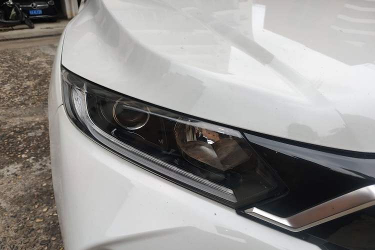 Used Honda XR-V 2019 1.5L CVT Comfort Version China V Emission Standard Right Front Headlight