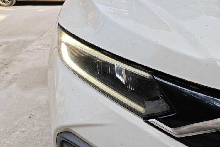 Used Honda XR-V 2019 220TURBO CVT Luxury Edition China V Emission Standard Right Front Headlight