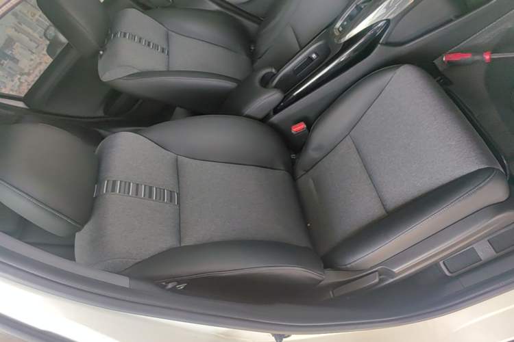 Used Honda XR-V 2019 220TURBO CVT Luxury Edition China VI Emission Standard Right Front Seat