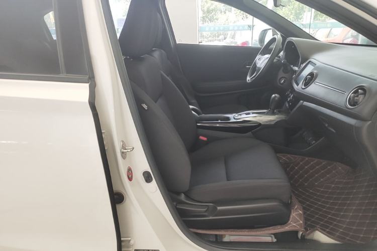 Used Honda XR-V 2019 1.5L CVT Classic Edition China VI Right Front Seat