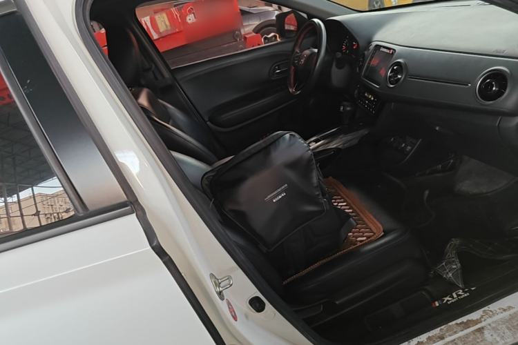 Used Honda XR-V 2019 220TURBO CVT Luxury Edition China VI Emission Standard Right Front Seat