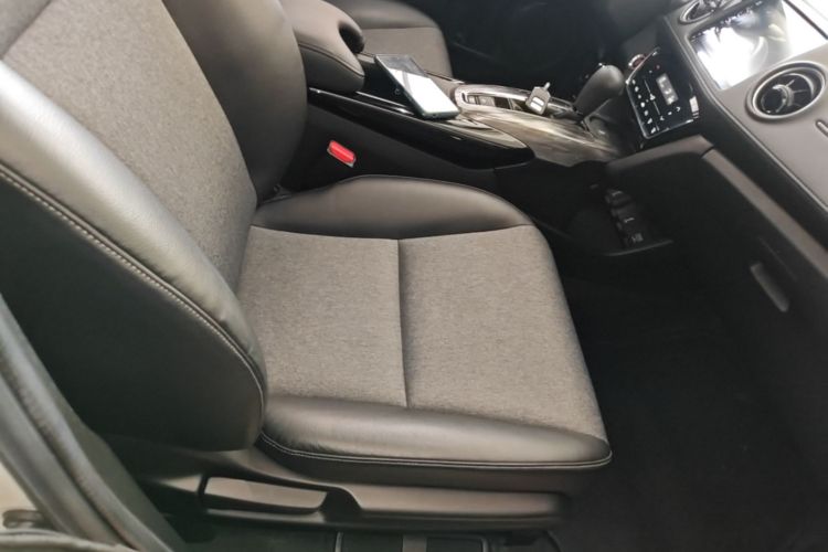 Used Honda XR-V 2019 220TURBO CVT Luxury Edition China VI Emission Standard Right Front Seat