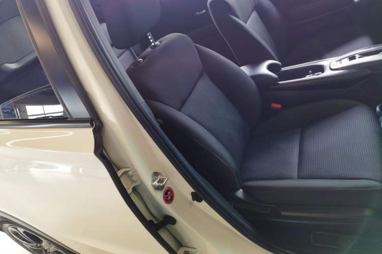 Used Honda XR-V 2019 220TURBO CVT Comfort Version China VI Emission Standard Right Front Seat