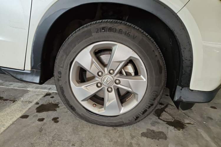 Used Honda XR-V 2019 1.5L CVT Comfort Version China VI Right Front Wheel Hub