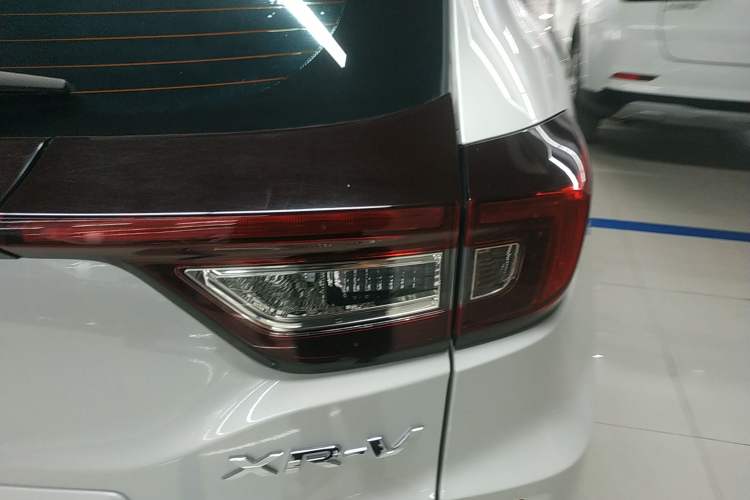 Used Honda XR-V 2019 1.5L CVT Classic Edition China V Right Rear Taillight