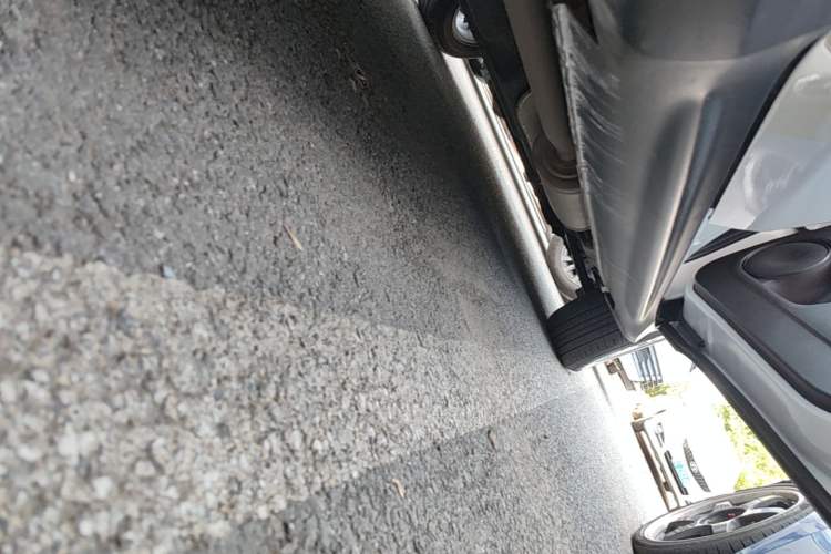 Used Honda XR-V 2019 1.5L CVT Comfort Version China V Emission Standard Right Side Sill