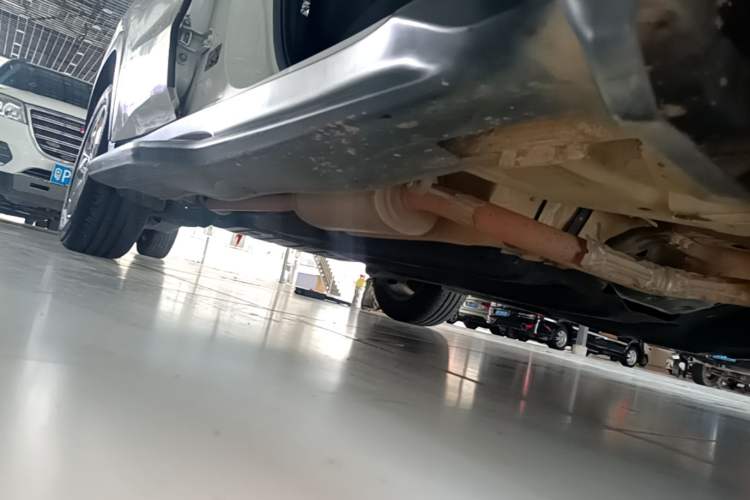 Used Honda XR-V 2019 1.5L CVT Classic Edition China V Right Side Sill