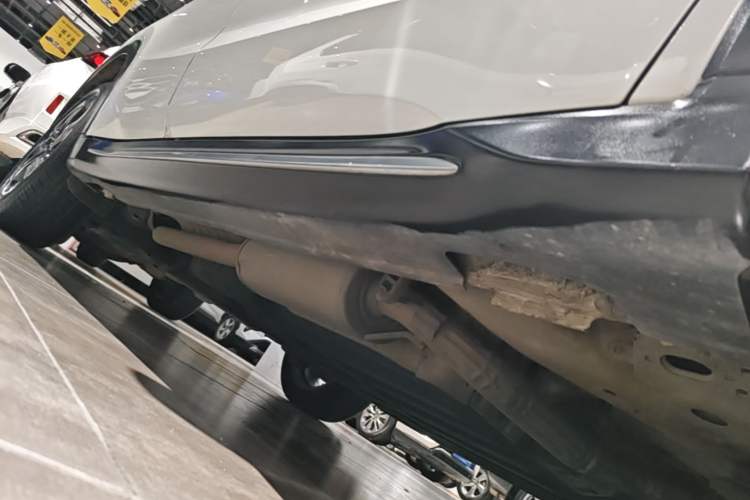 Used Honda XR-V 2019 220TURBO CVT Luxury Edition China VI Emission Standard Right Side Sill