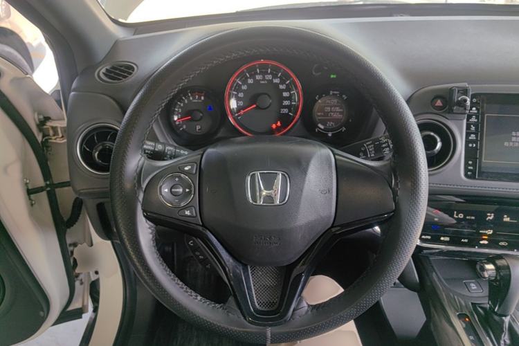 Used Honda XR-V 2019 220TURBO CVT Luxury Edition China VI Emission Standard Steering Wheel