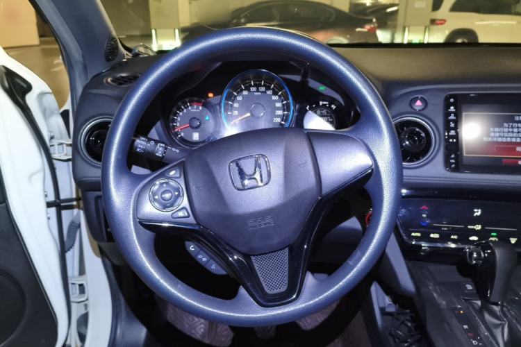 Used Honda XR-V 2019 220TURBO CVT Luxury Edition China VI Emission Standard Steering Wheel