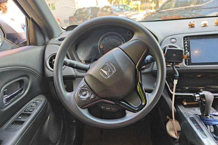 Used Honda XR-V 2019 220TURBO CVT Luxury Edition China V Emission Standard Steering Wheel