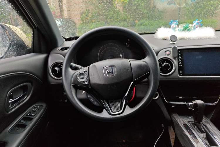 Used Honda XR-V 2019 220TURBO CVT Luxury Edition China VI Emission Standard Steering Wheel