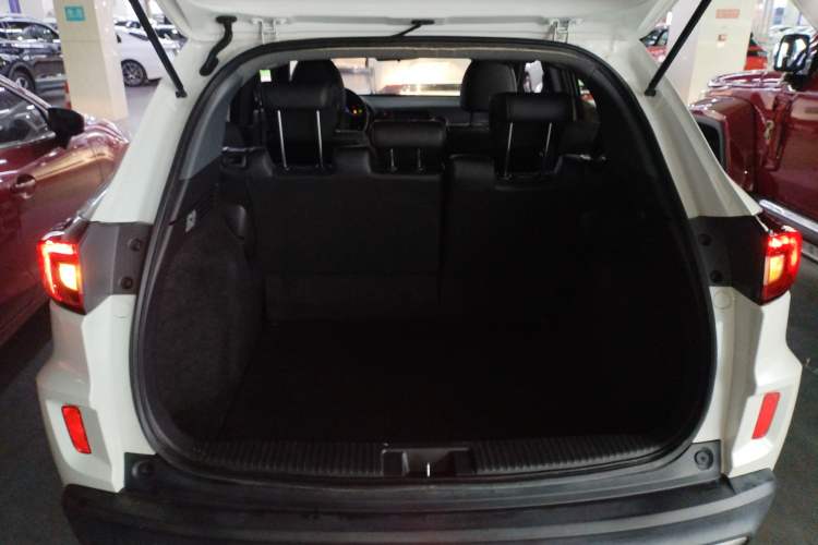 Used Honda XR-V 2019 1.5L CVT Comfort Version China V Emission Standard Trunk