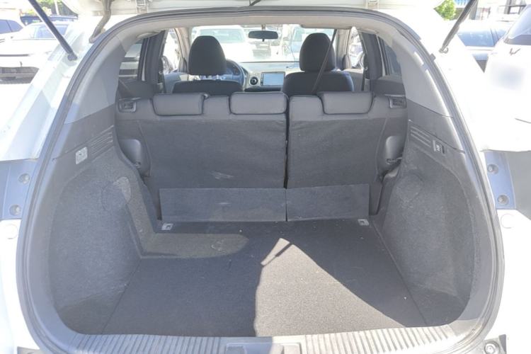 Used Honda XR-V 2019 1.5L CVT Classic Edition China VI Trunk