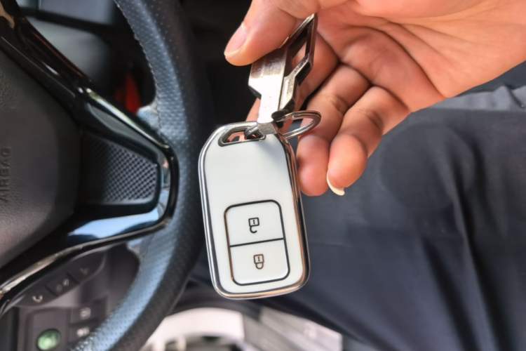 Used Honda XR-V 2019 220TURBO CVT Luxury Edition China V Emission Standard Vehicle Key