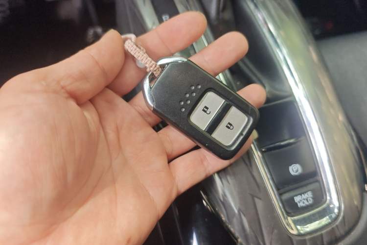 Used Honda XR-V 2019 220TURBO CVT Luxury Edition China VI Emission Standard Vehicle Key