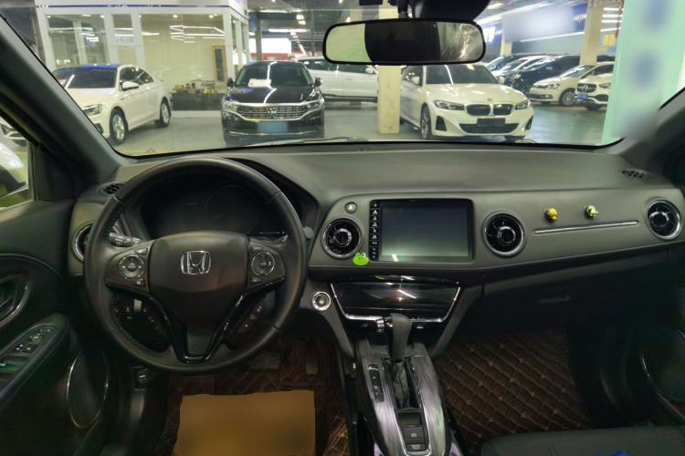 Used Honda XR-V 2019 220TURBO CVT Flagship Edition China VI Center Console