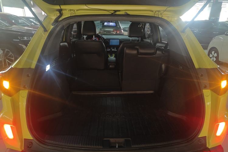 Used Honda XR-V 2019 220TURBO CVT Luxury Edition China VI Emission Standard Trunk