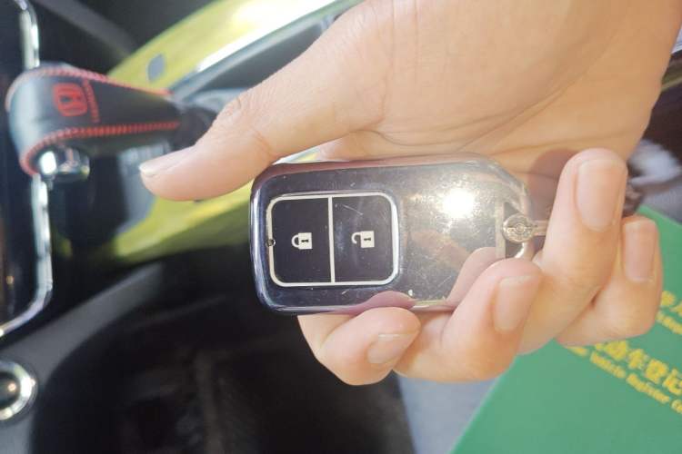 Used Honda XR-V 2019 220TURBO CVT Luxury Edition China V Emission Standard Vehicle Key