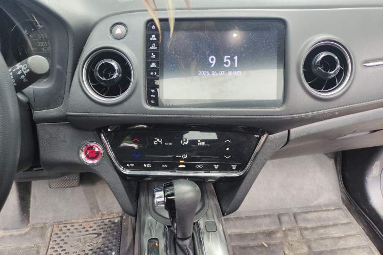 Used Honda XR-V 2020 220TURBO CVT Luxury Edition Audio And AC Panel
