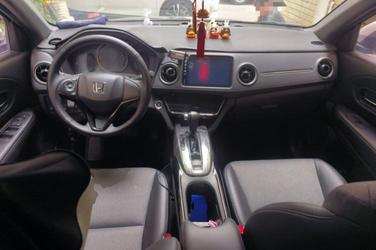 Used Honda XR-V 2020 220TURBO CVT Luxury Edition Center Console