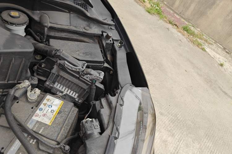 Used Honda XR-V 2020 220TURBO CVT Luxury Edition Engine Bay Left