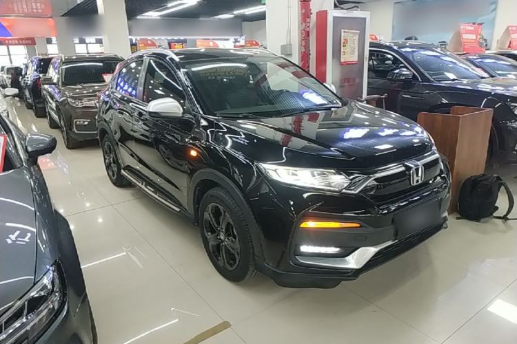 Used Honda XR-V 2020 220TURBO CVT Luxury Edition Front Right 45 Deg