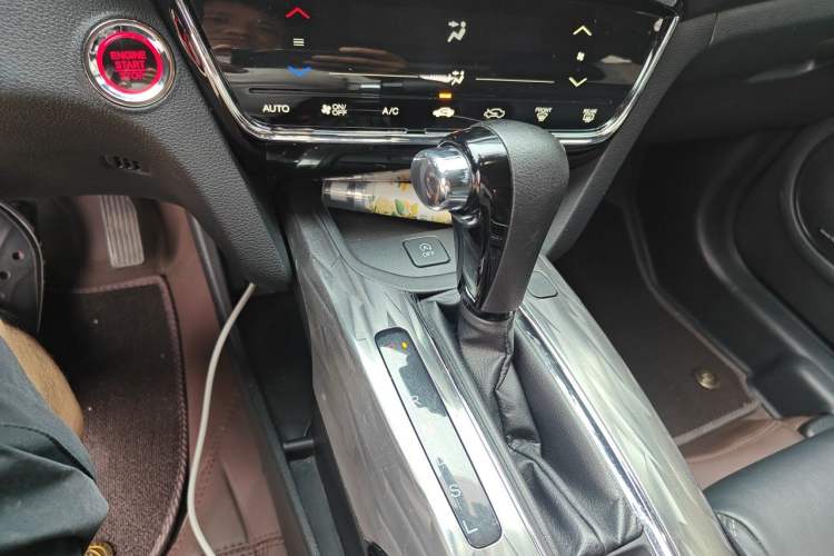 Used Honda XR-V 2020 220TURBO CVT Luxury Edition Gear Lever