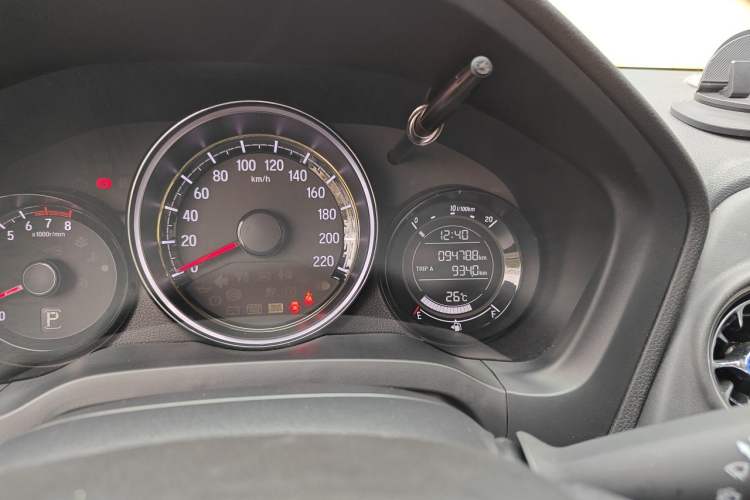 Used Honda XR-V 2020 220TURBO CVT Luxury Edition Odometer Close Up