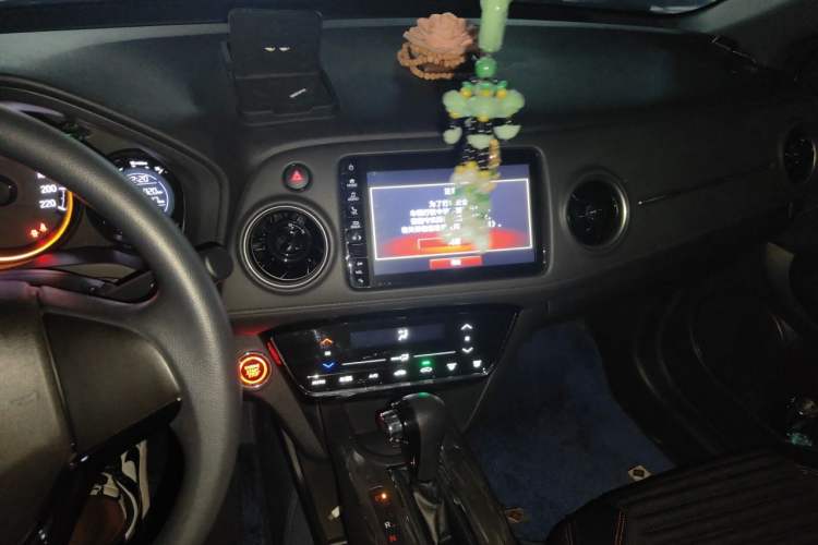 Used Honda XR-V 2020 220TURBO CVT Luxury Edition Audio And AC Panel