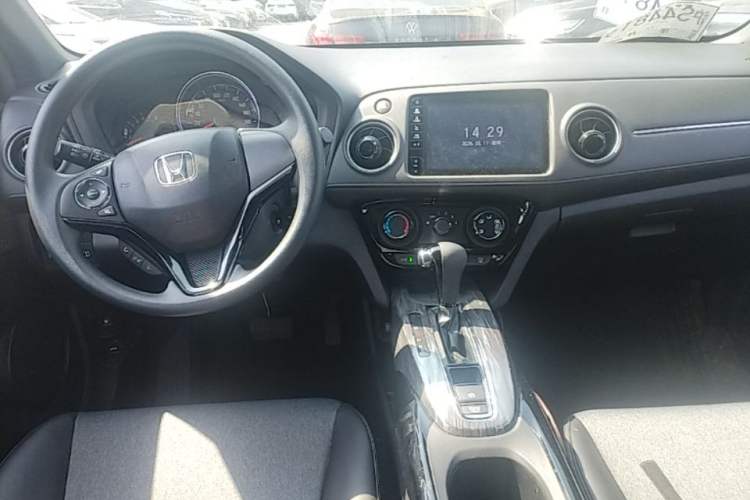 Used Honda XR-V 2020 1.5L CVT Comfort Version Center Console
