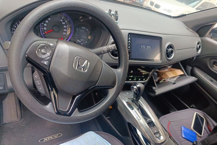 Used Honda XR-V 2020 220TURBO CVT Luxury Edition Center Console