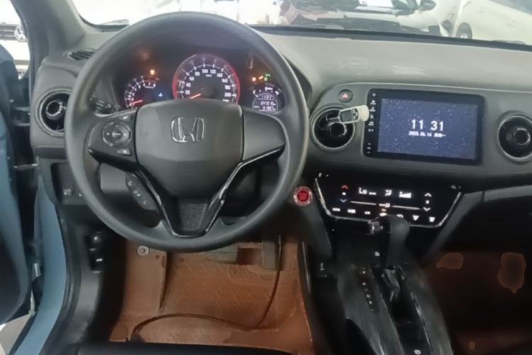 Used Honda XR-V 2020 220TURBO CVT Luxury Edition Center Console